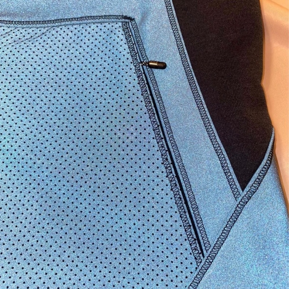 Lululemon Let’s Get Visible Reflective Vest. Dark Teal. Sz 8 - Picture 6 of 12